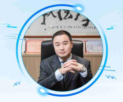銘鐳激光董事長王餘生爲激光科技工作者發言